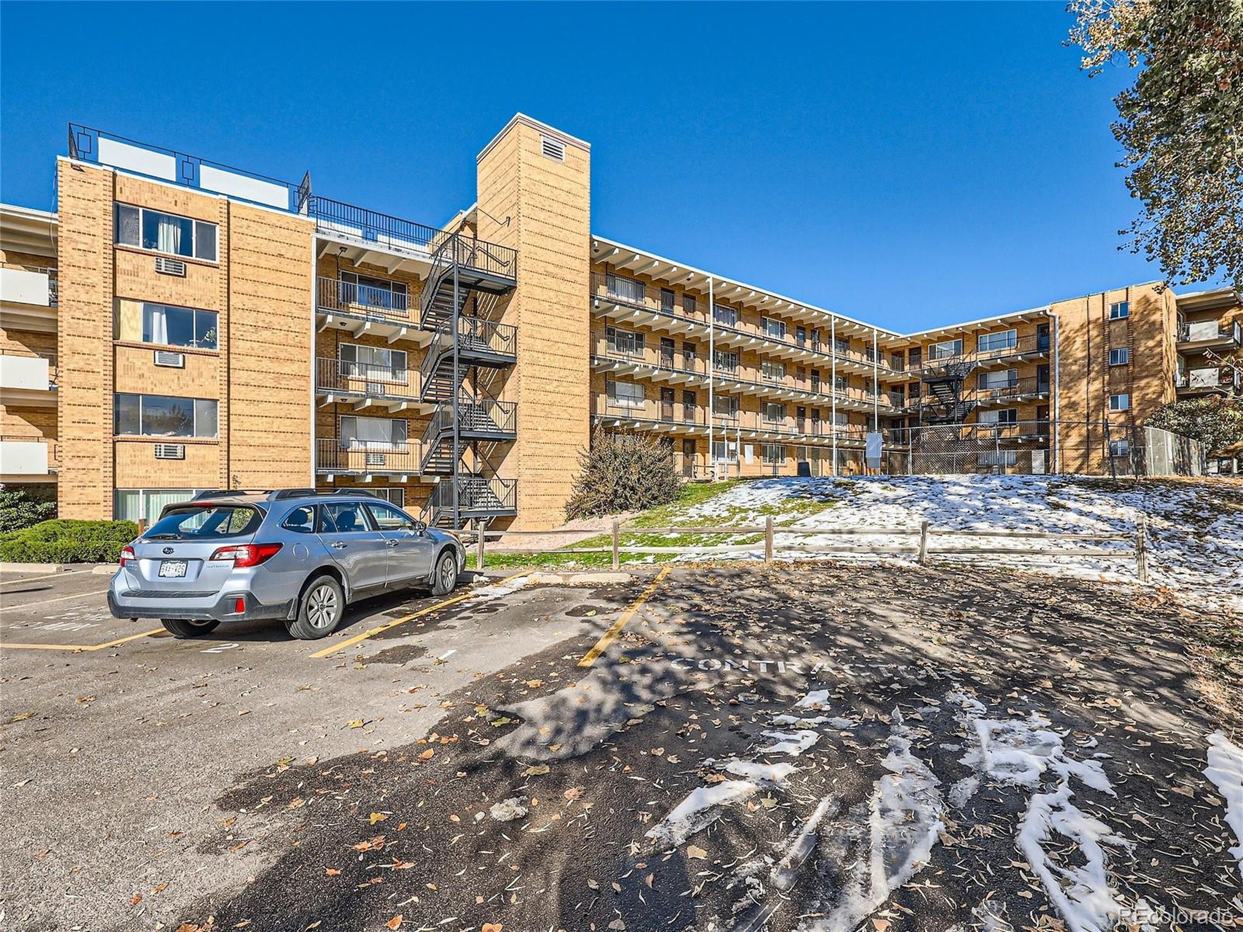 Belleview Ave, Englewood, CO 80110