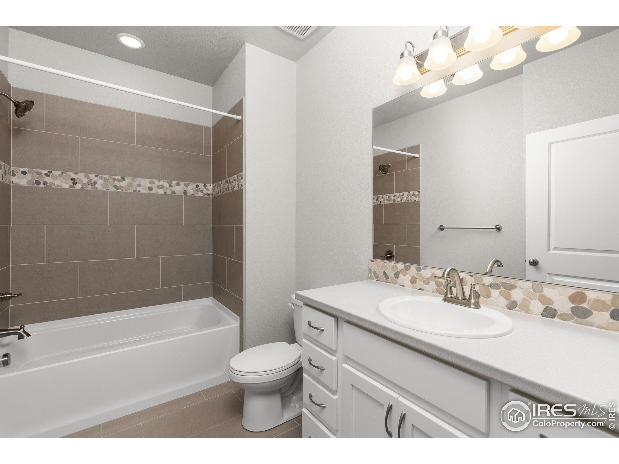 Crystal Downs Dr, Windsor, CO 80550