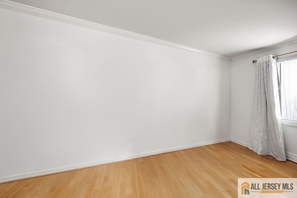 Carlock Ave, Perth Amboy, NJ 08861