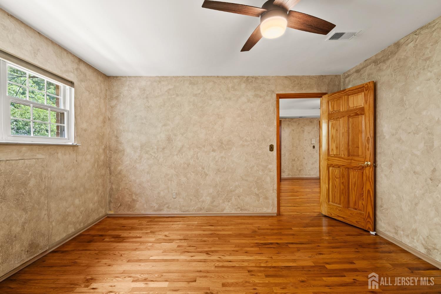 College Dr, Edison, NJ 08817 #1