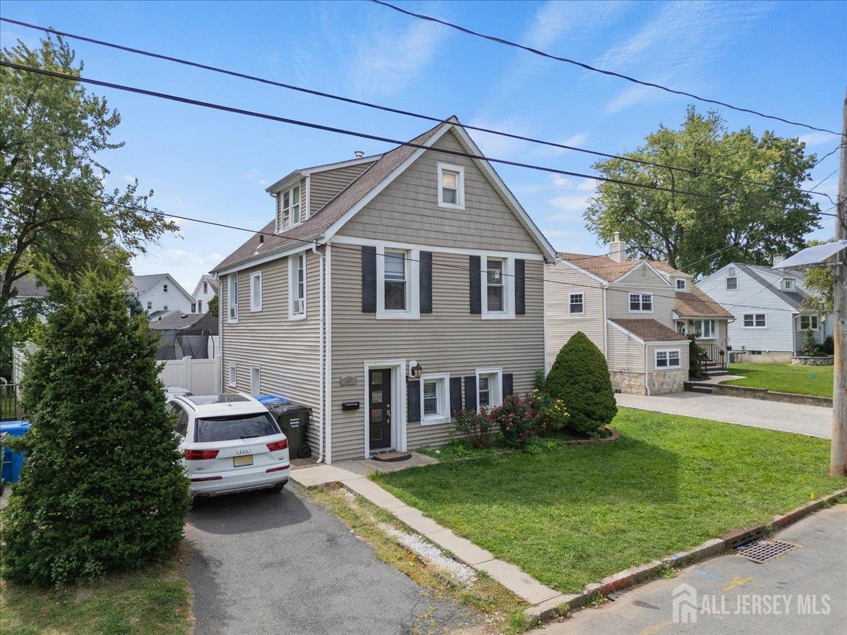 Grove Ave, Woodbridge, NJ 07095 #1