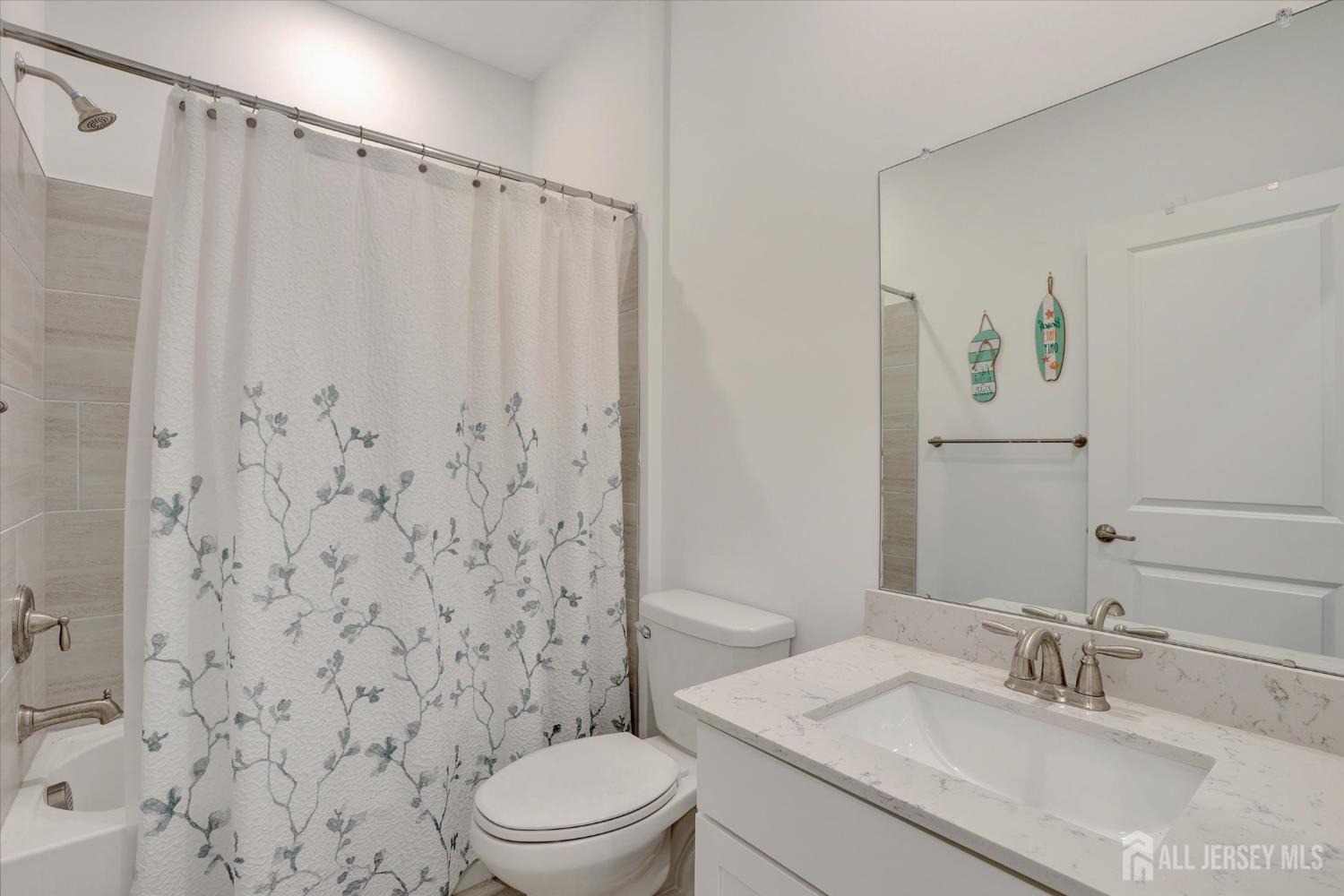 Vanderbergh , Monroe Township, NJ 08831 #1