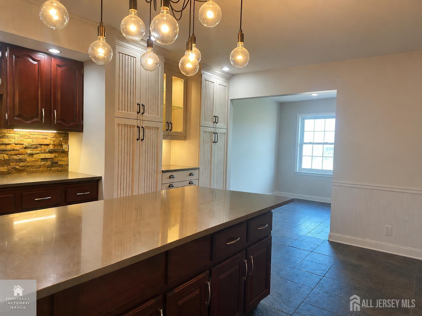 Yorkshire Dr, Monroe Township, NJ 08831