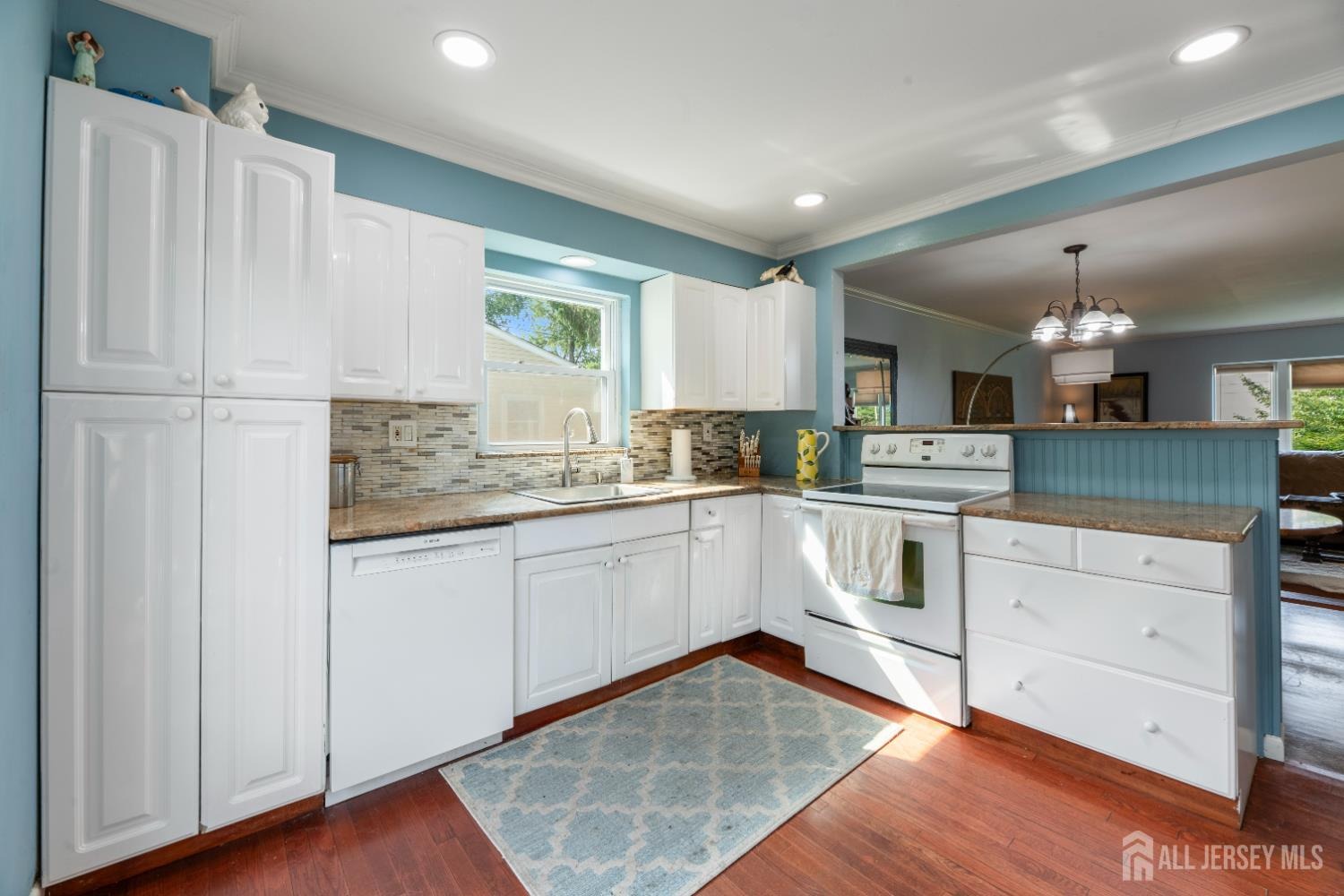 Chestnut St, Farmingdale, NJ 07727 #1