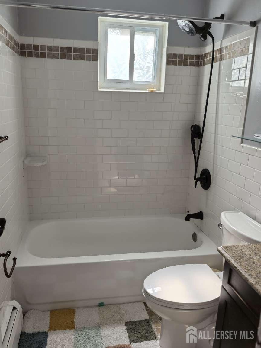Lake Ave, East Brunswick, NJ 08816