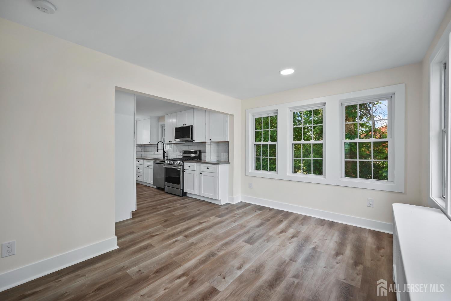 Monument Ave, Trenton, NJ 08619 #1