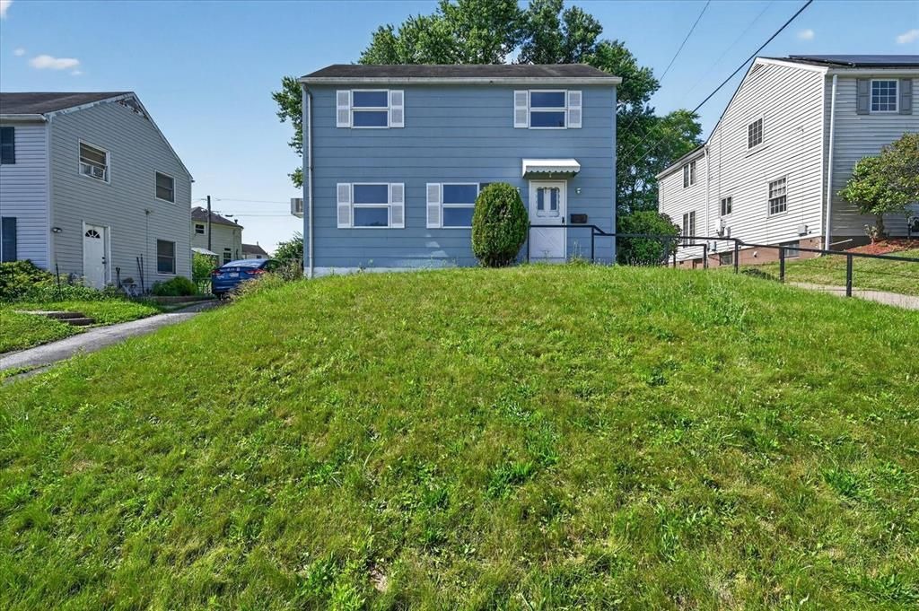 Thompson Ave, Clairton, PA 15025 #1