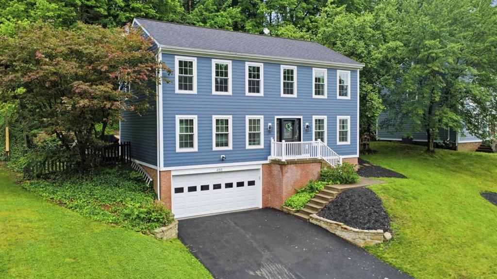 Monmouth Dr, Cranberry Township, PA 16066