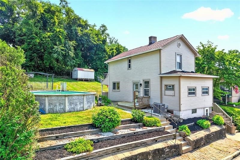 4th Ave, Freedom, PA 15042