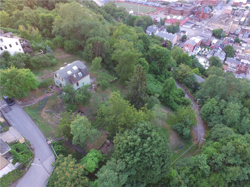 Ingress Way, Pittsburgh, PA 15203