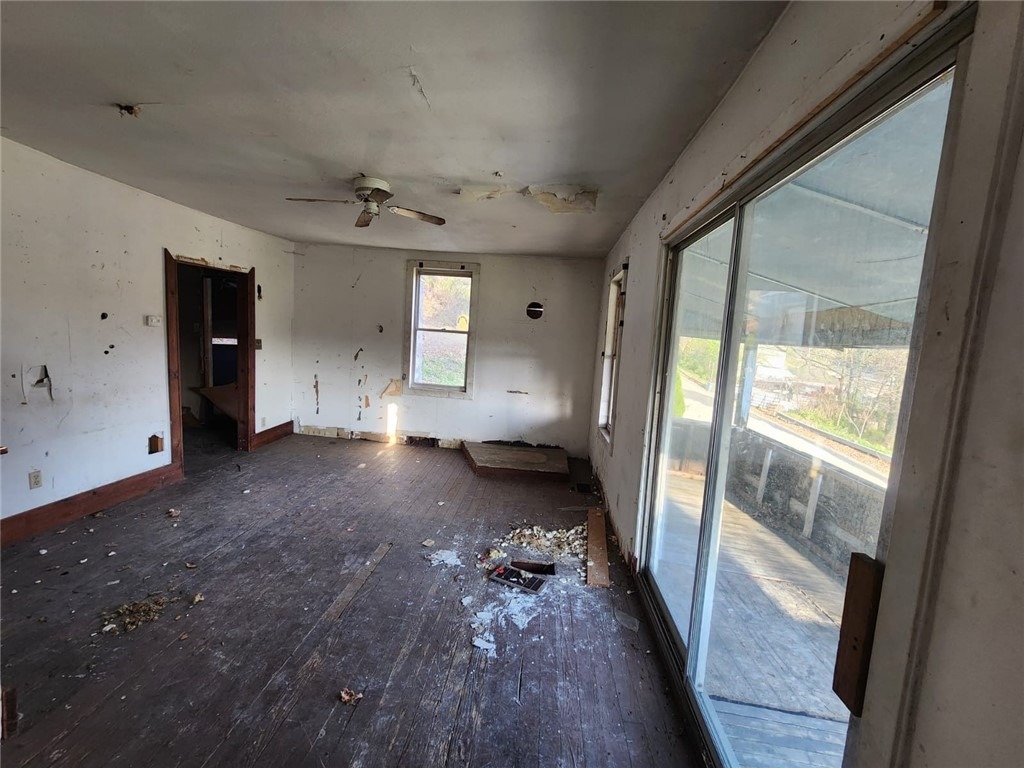 Francis Blvd, New Kensington, PA 15068 #1