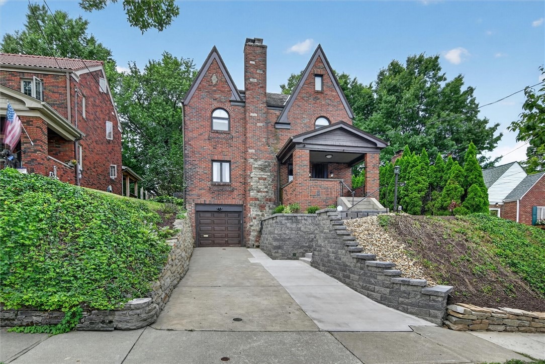 Hillcrest Pl, Pittsburgh, PA 15216 #1