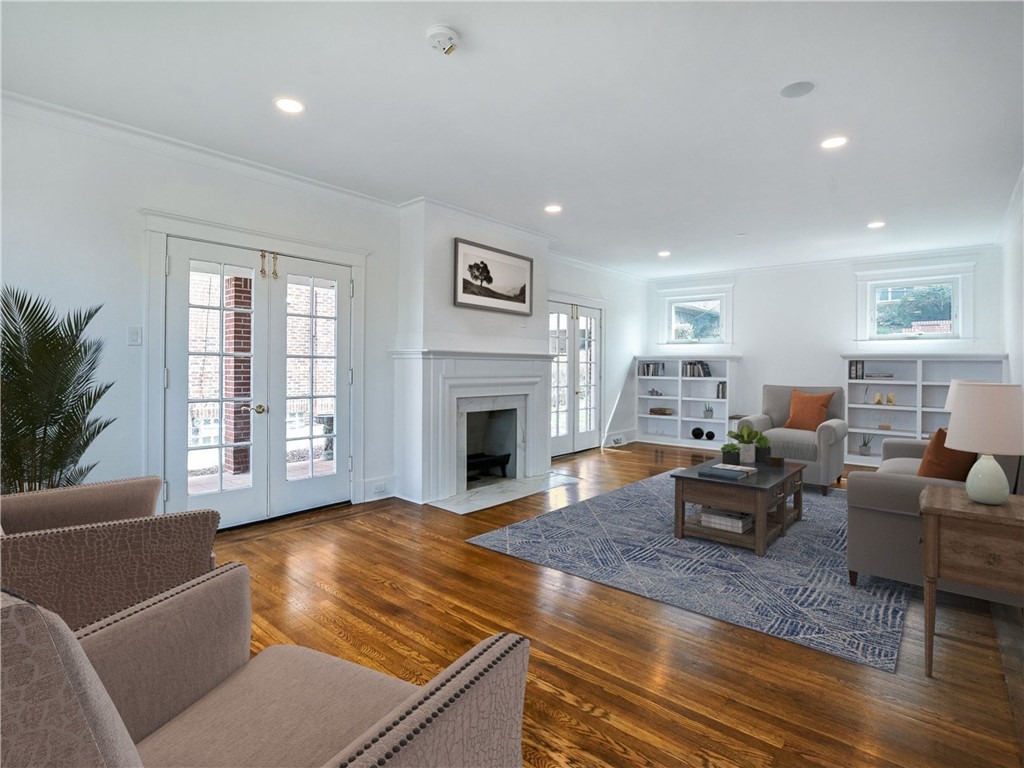 Aylesboro Ave, Pittsburgh, PA 15217 #1