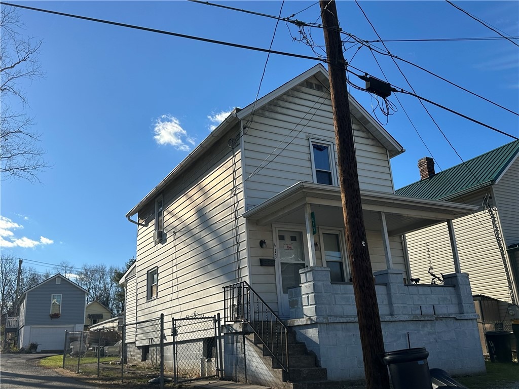 Somers St, Pricedale, PA 15072