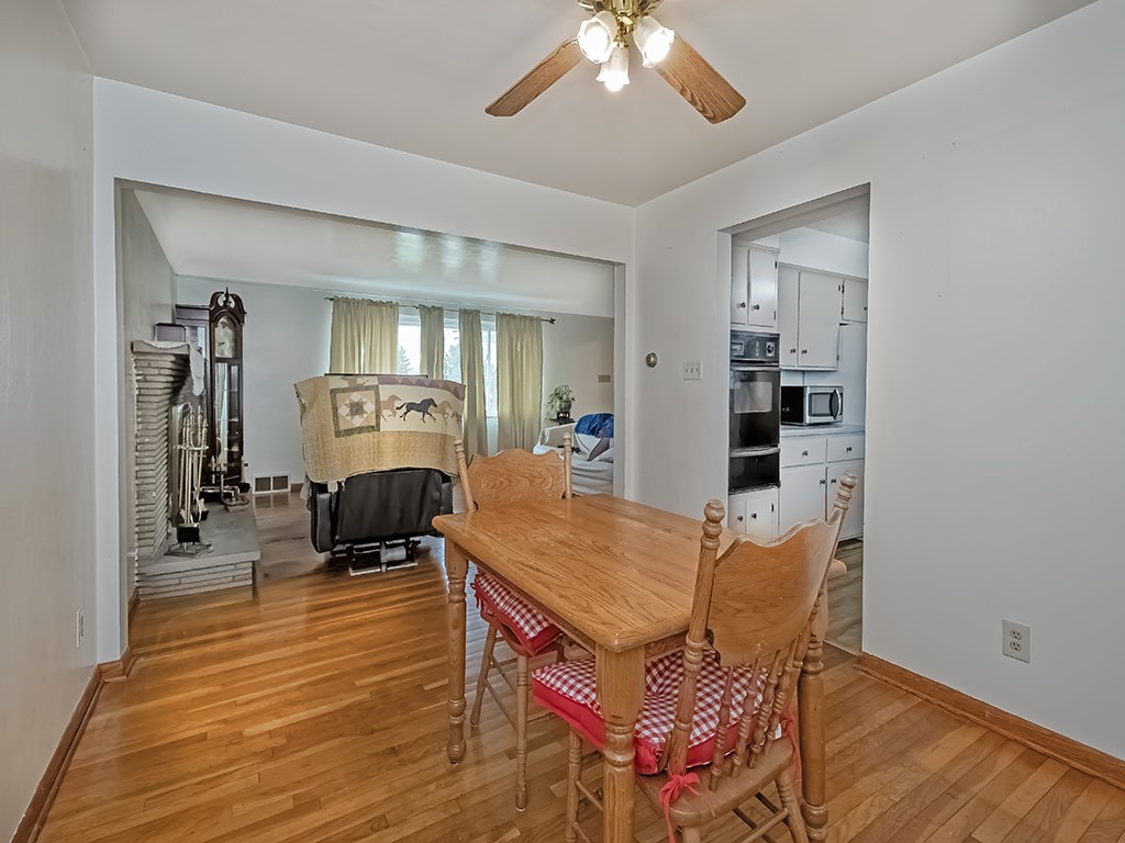 Westwood Dr, Jeannette, PA 15644 #1