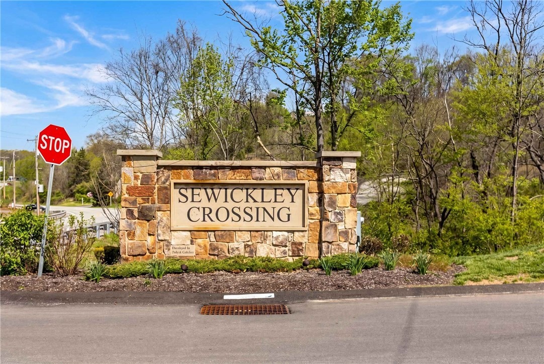 Melinda Ct, Sewickley, PA 15143 #1