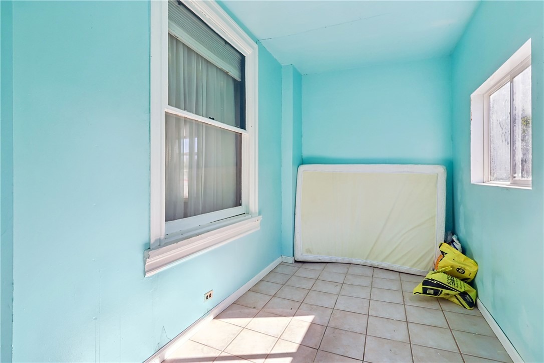 Greenfield Ave, Pittsburgh, PA 15217 #1