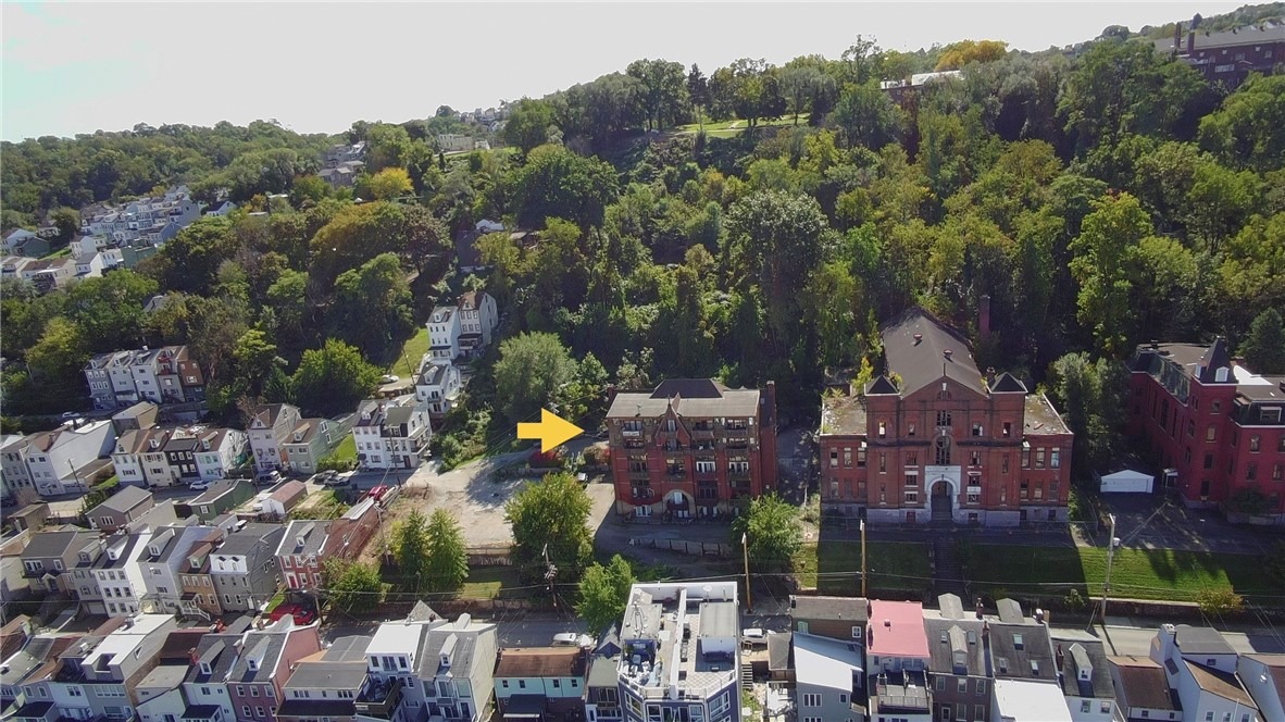 Pius St, Pittsburgh, PA 15203 #1