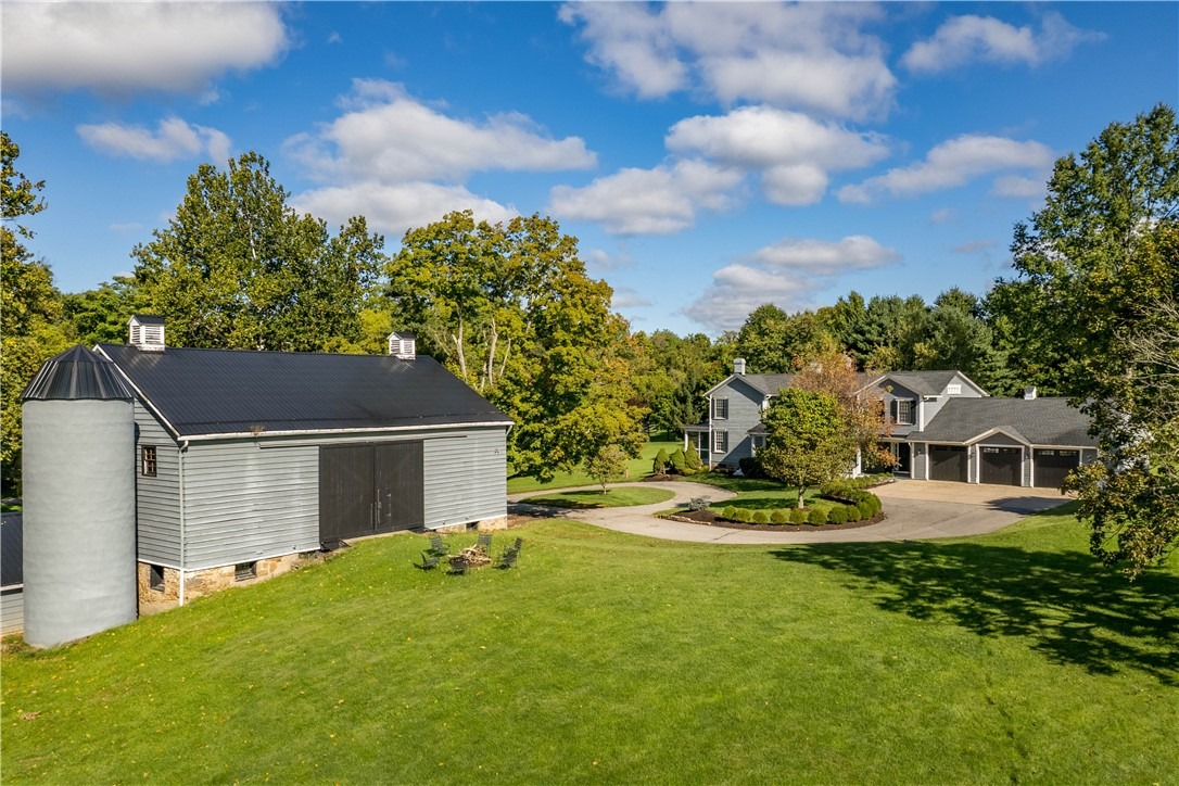 Pink House Ln, Sewickley, PA 15143