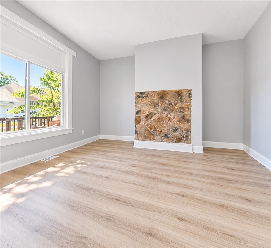 Leishman Ave, New Kensington, PA 15068 #1
