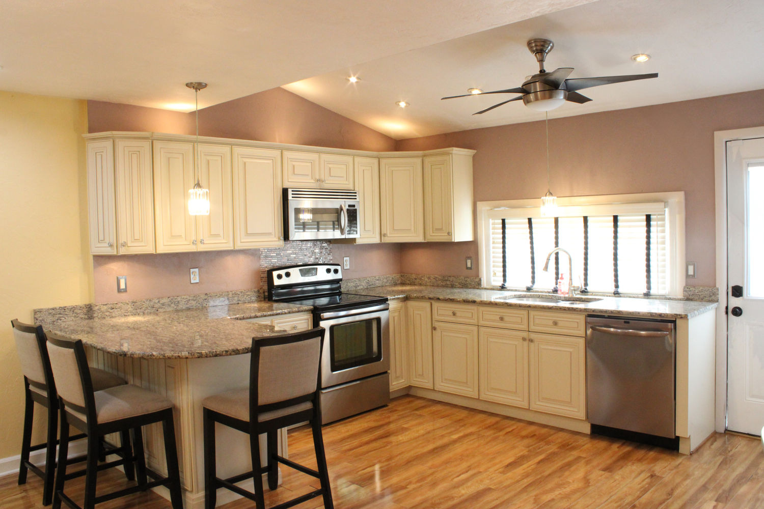 1st St, Jeannette, PA 15644 #1