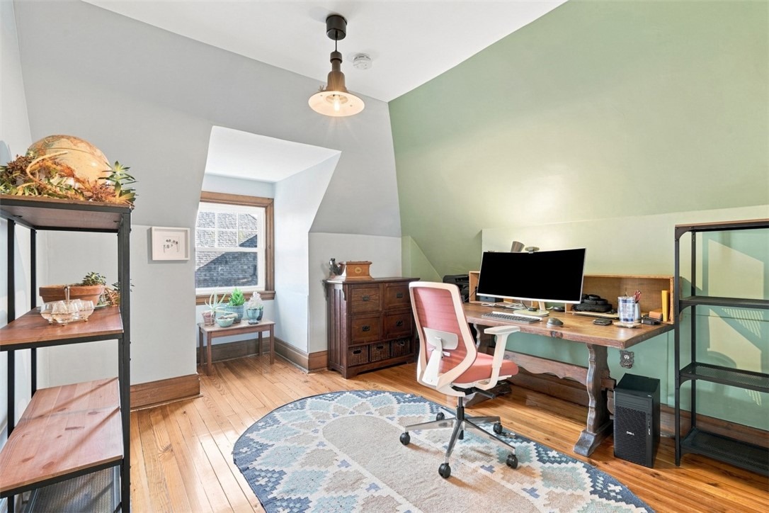 Hampton St, Pittsburgh, PA 15206