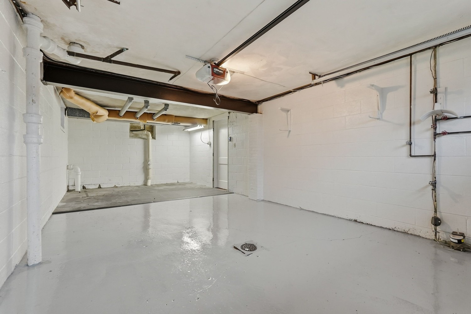 Arnold Acres Dr, Pittsburgh, PA 15205