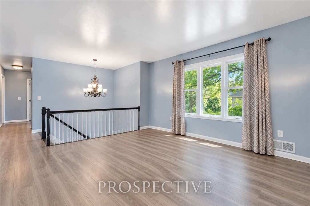 Pine St, Washington, PA 15301 #1