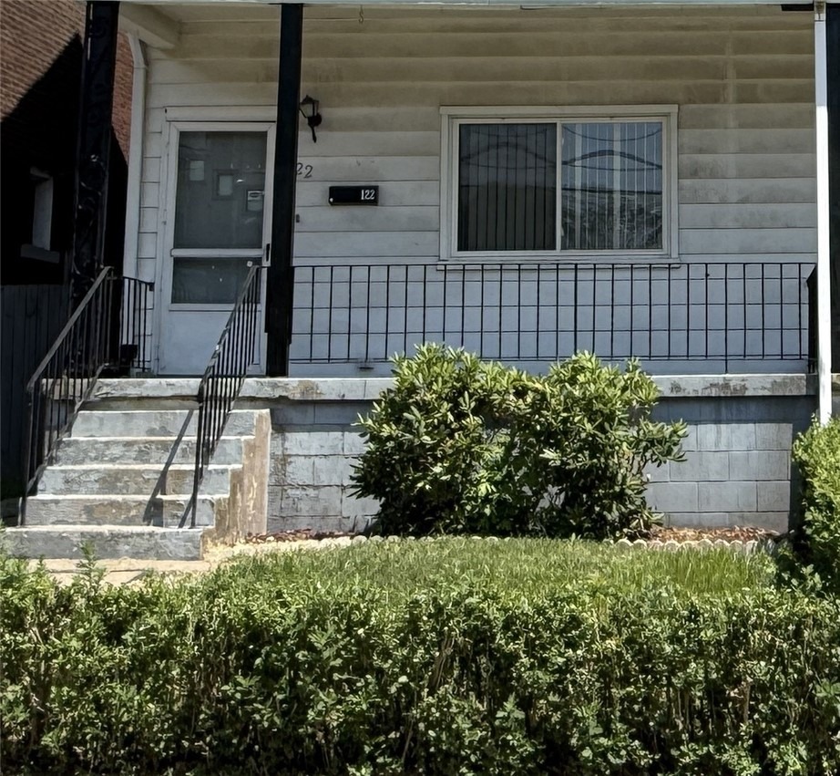 Greydon Ave, Mc Kees Rocks, PA 15136 #1