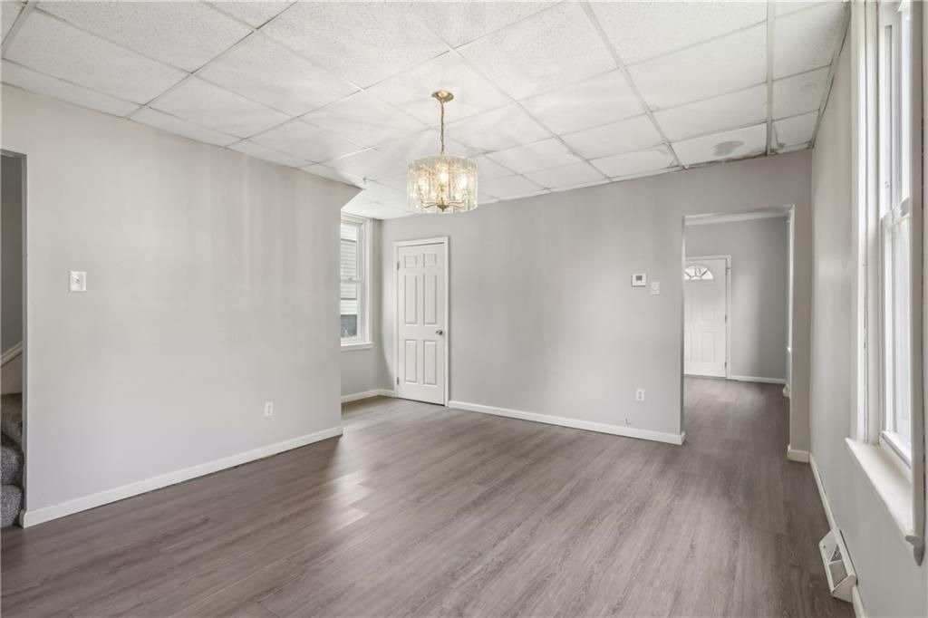 Main St, Coraopolis, PA 15108