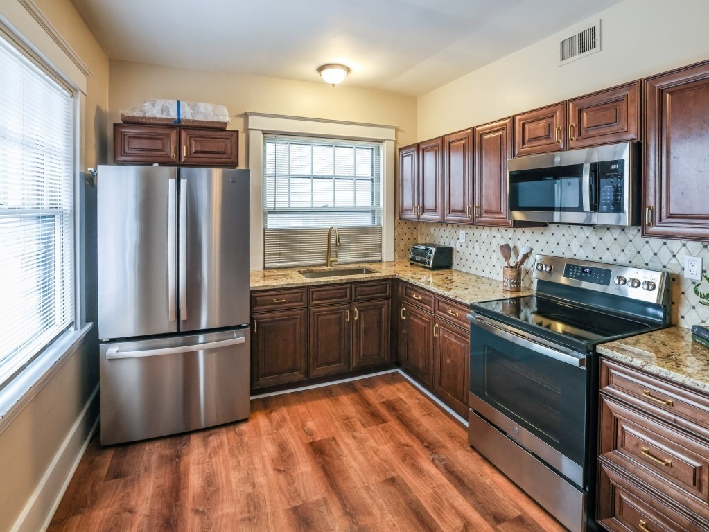 Aiken Ave, Pittsburgh, PA 15232 #1