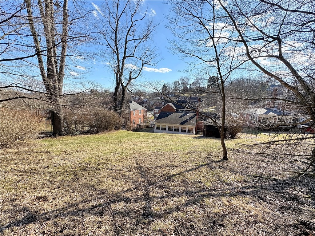 Constitution Dr, Pittsburgh, PA 15236
