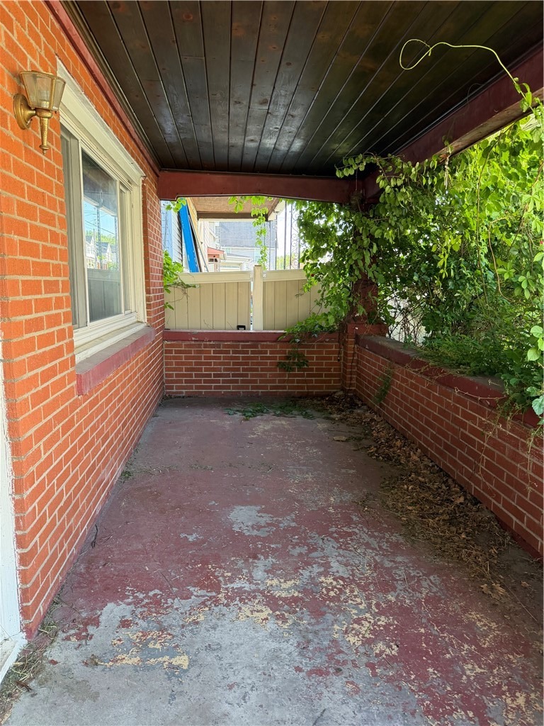 Meadow Ave, Charleroi, PA 15022 #1