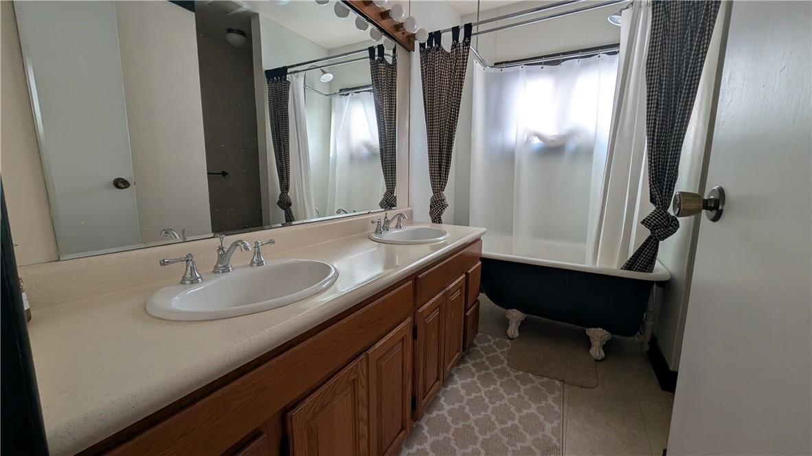 Poplar St, Greensburg, PA 15601 #1