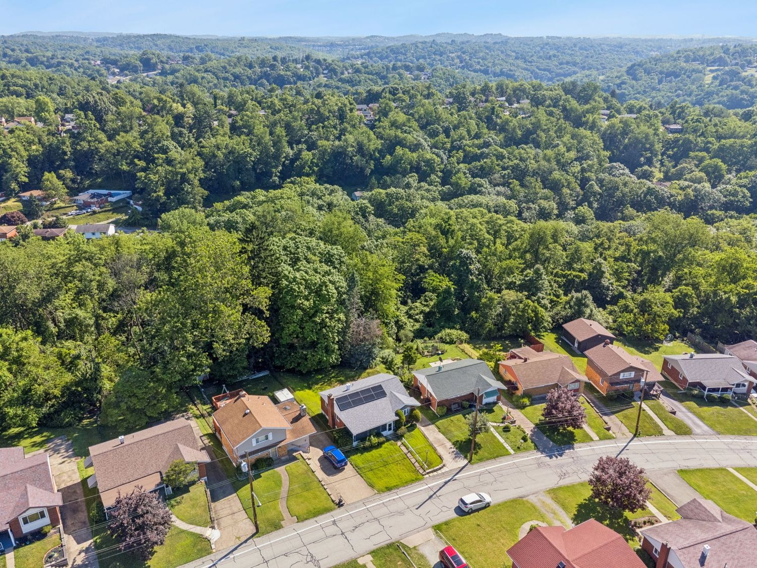 Dunbar Dr, Pittsburgh, PA 15235