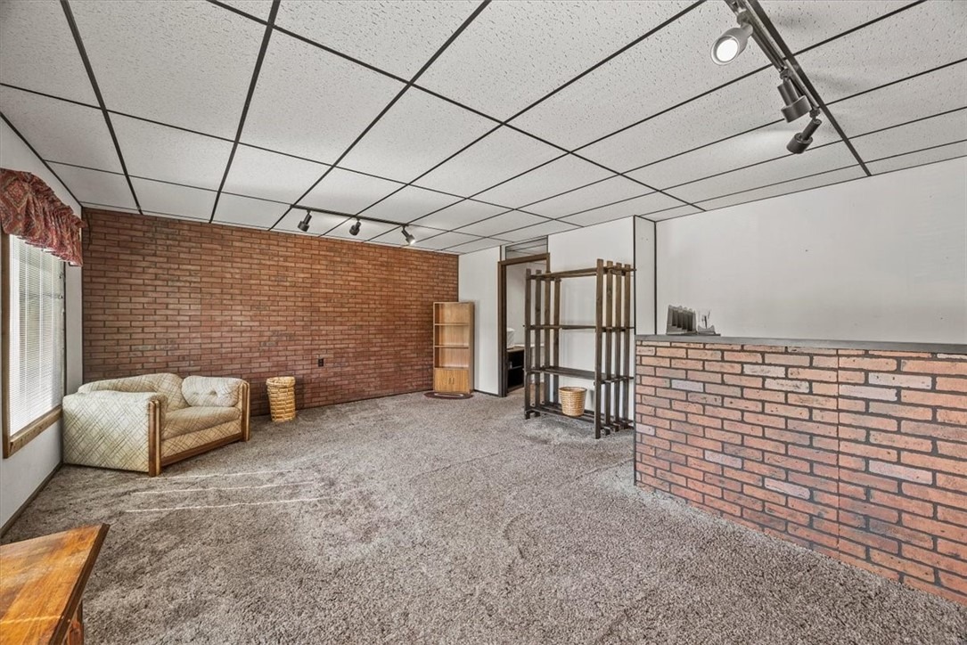 Saxonburg Blvd, Saxonburg, PA 16056