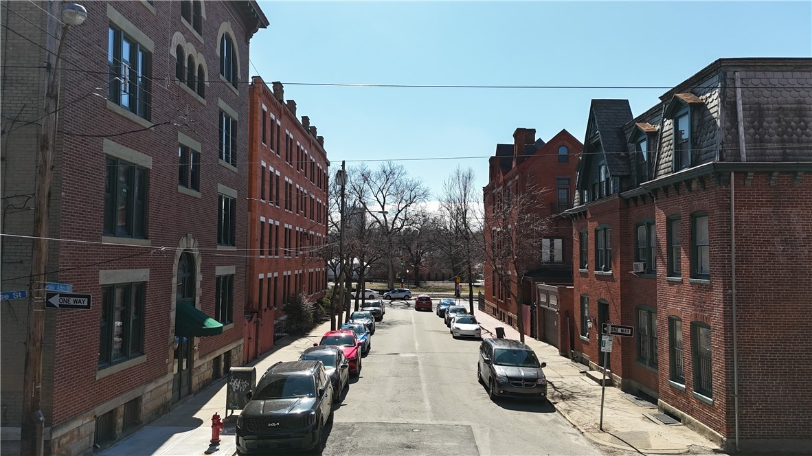 Palo Alto St, Pittsburgh, PA 15212
