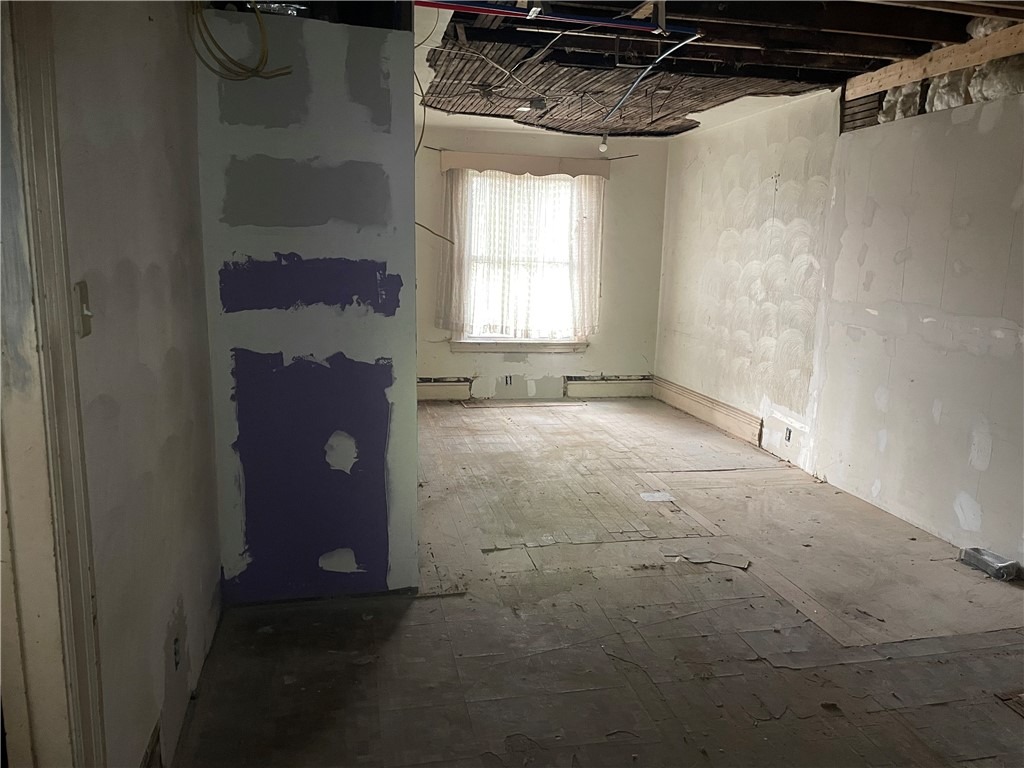 Robinson St, Pitcairn, PA 15140 #1