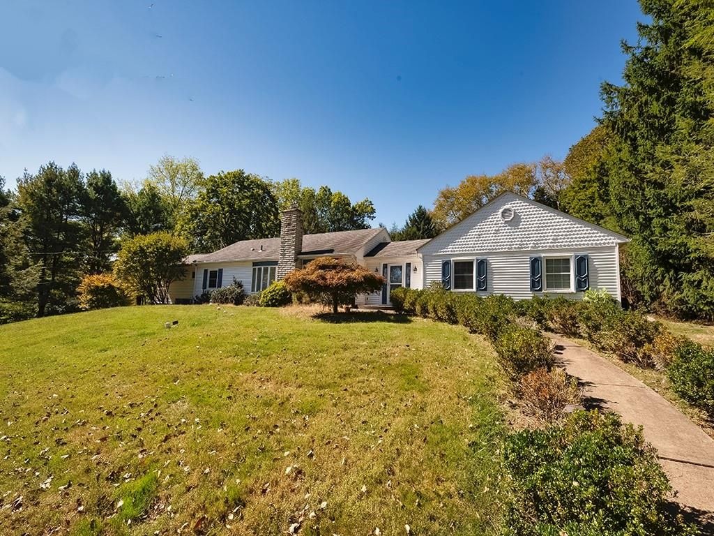 Lindsay Rd, Pittsburgh, PA 15237 #1