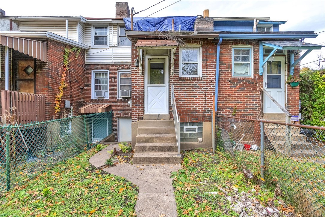Montier St, Pittsburgh, PA 15221