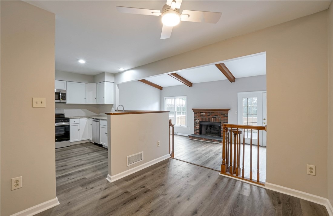 Royal Ct, Pittsburgh, PA 15234