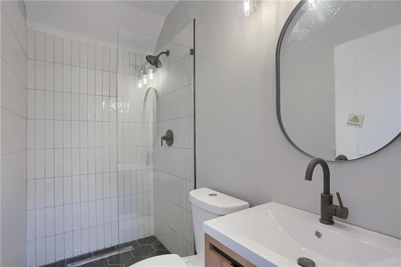 Maytide St, Pittsburgh, PA 15227 #1