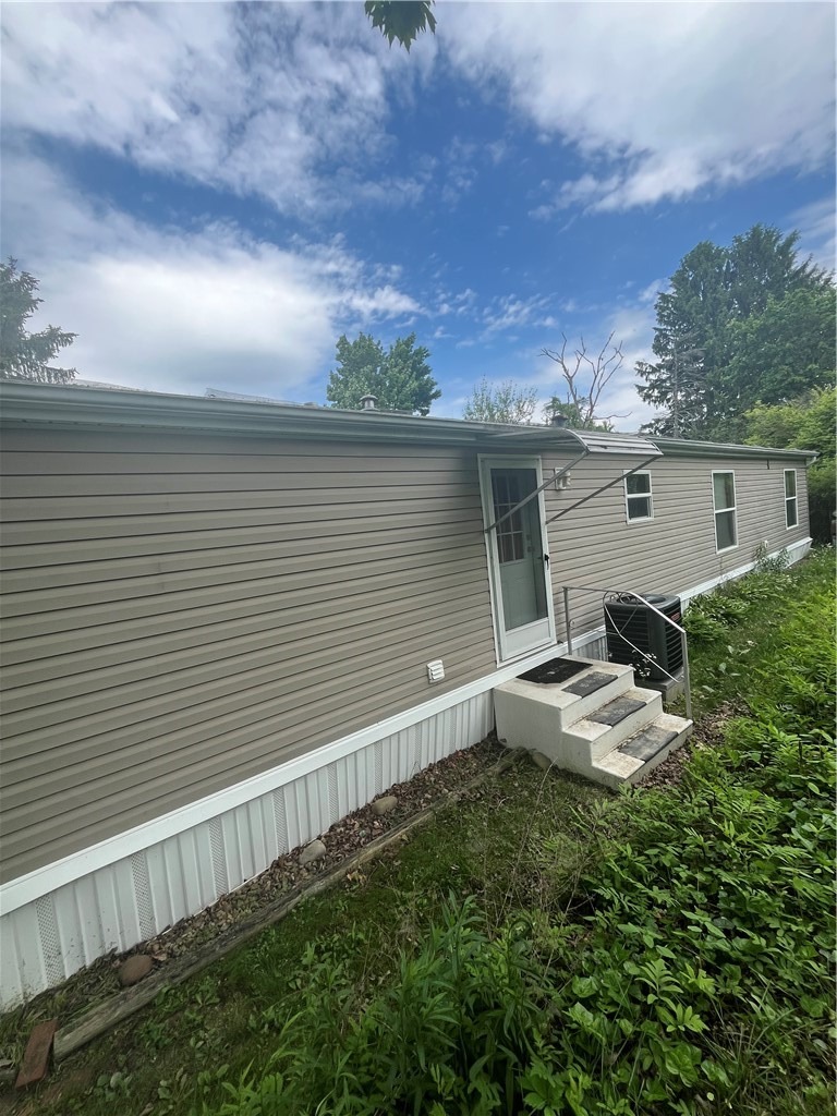 Chester Dr, Cranberry Township, PA 16066 #1