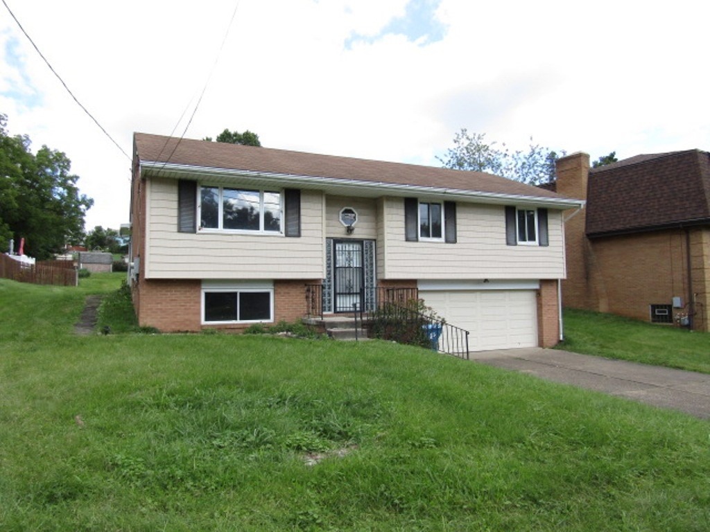 Hulton Rd, Verona, PA 15147 #1