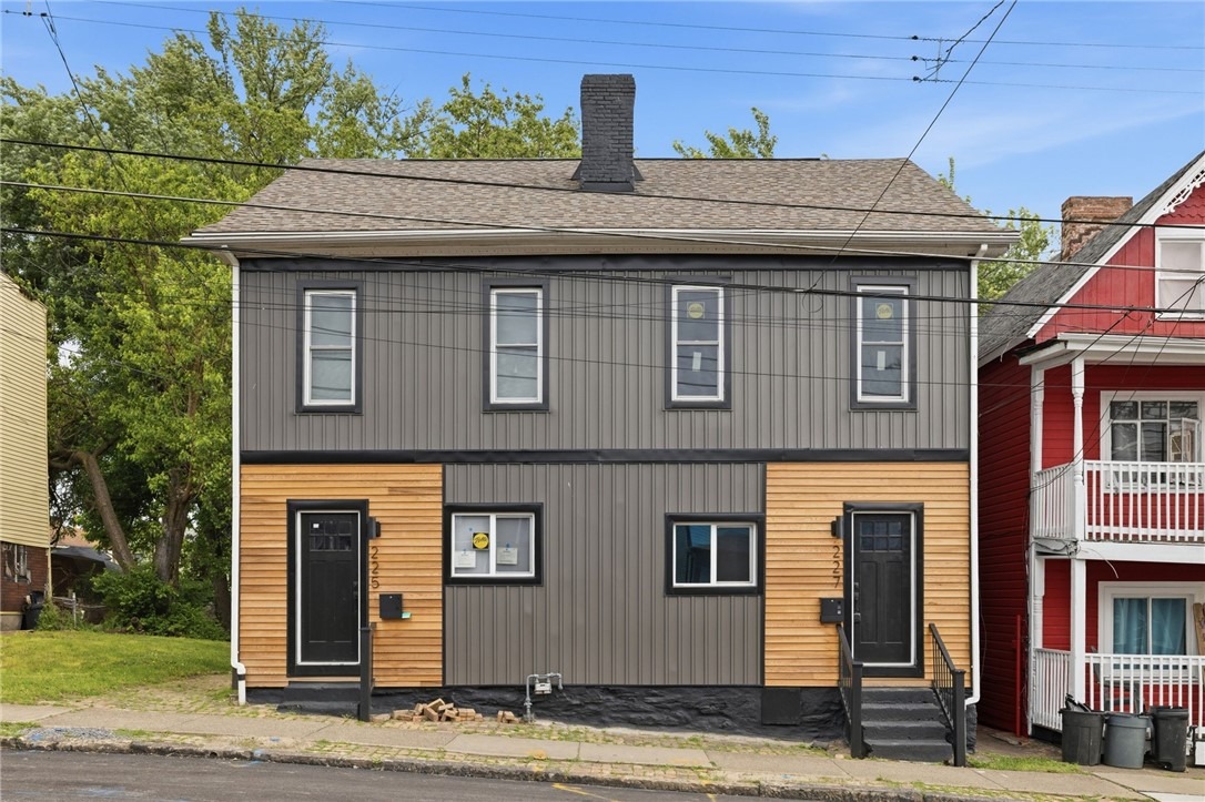 16th Ave, Homestead, PA 15120