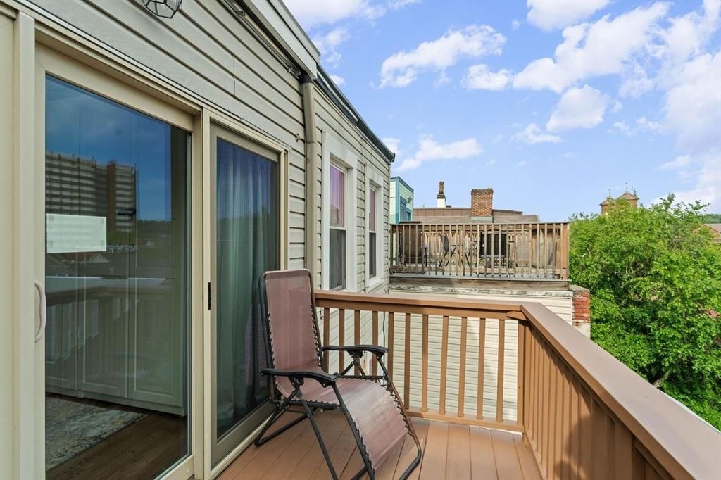 Avery St, Pittsburgh, PA 15212
