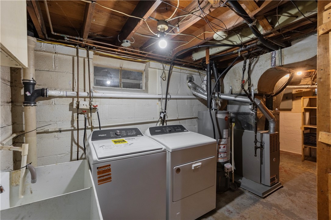 Cherrydell Dr, Pittsburgh, PA 15220