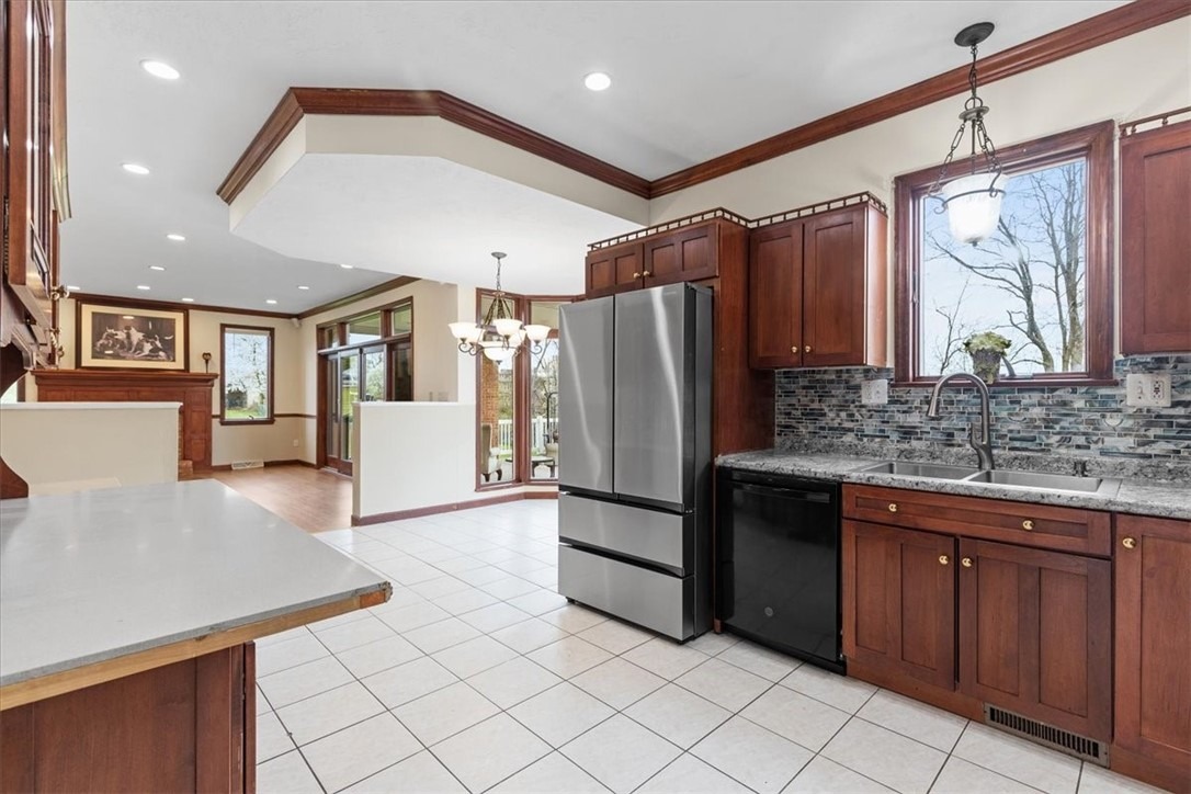 Brownsville Rd, Pittsburgh, PA 15236 #1