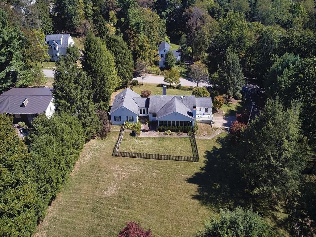 Lindsay Rd, Pittsburgh, PA 15237