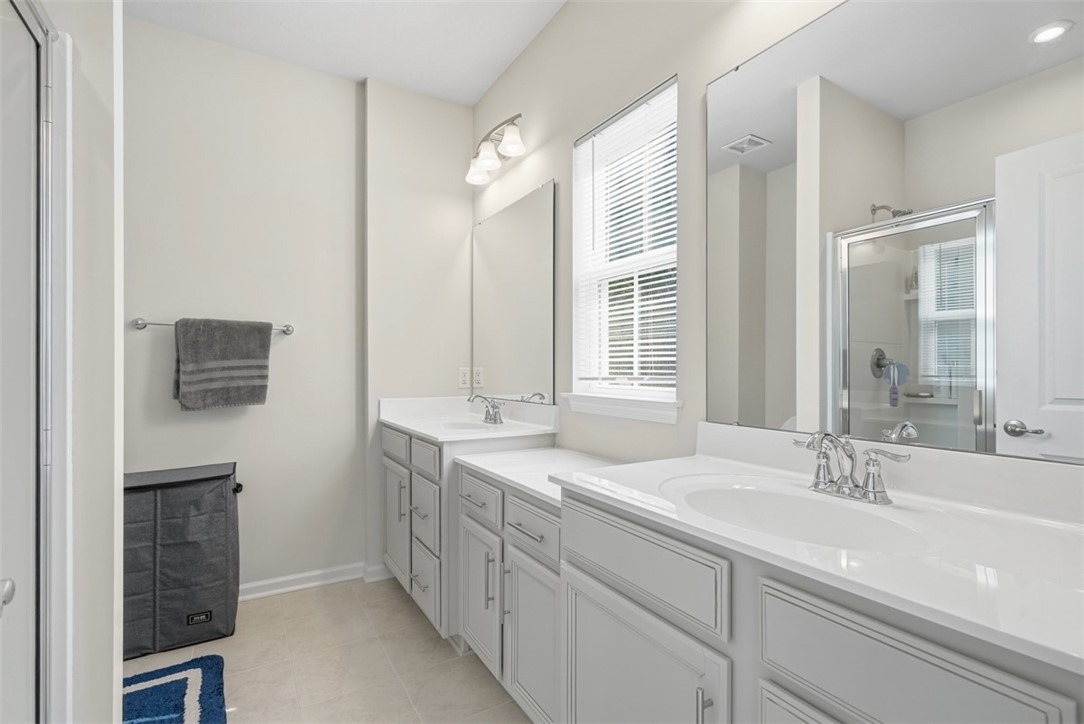 Greenwood Dr, Canonsburg, PA 15317 #1